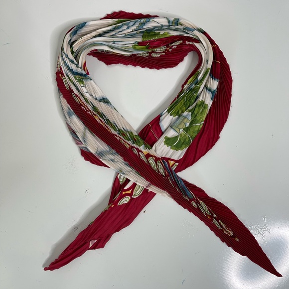 Hermès Women's Pleated Silk Scarf Red & Multicolor Floral Print Bandana Wrap - Picture 1 of 9